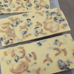 Sour Berry & Pretzel White Chocolate Bar